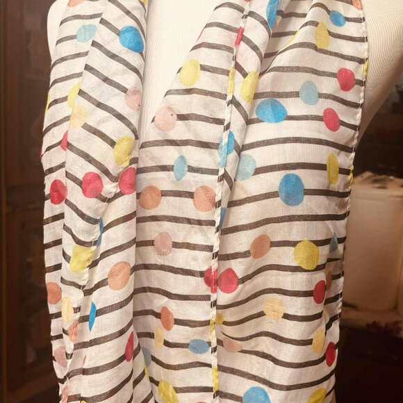 🎨 Modern Striped Scarf with Colorful Dots – Playful & Chic - Picture 8 of 12